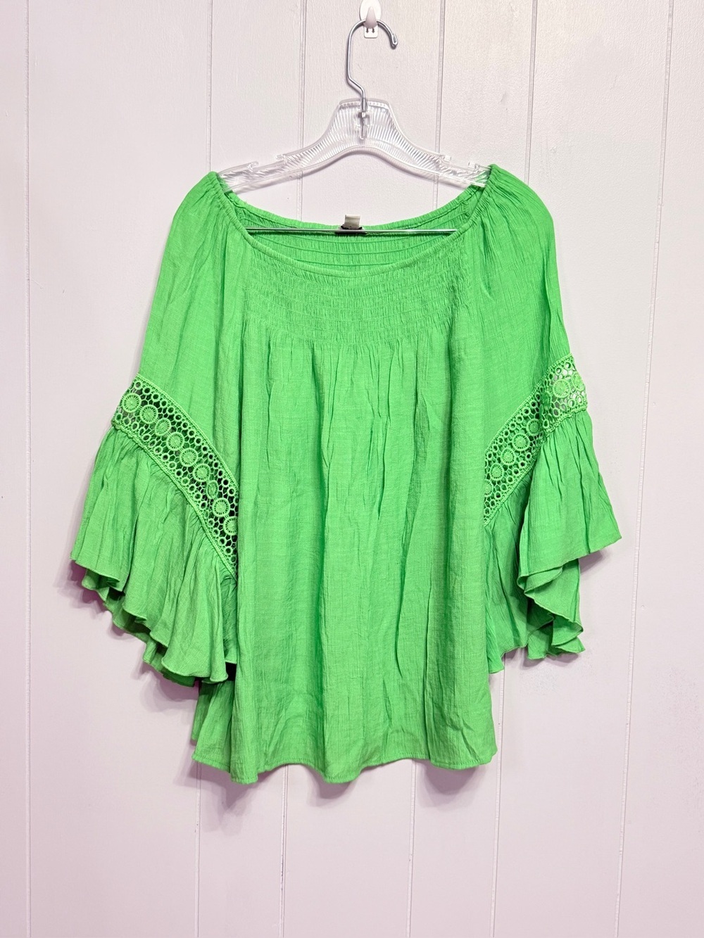 #12)  NWOT Cato Bright Green Boho Peasant Tunic with Lace Inserts